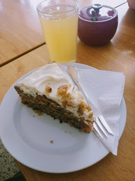 Café Dein & Mein by null