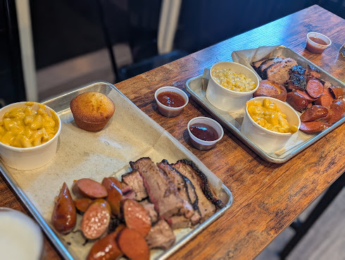 Capelo's Barbecue by null