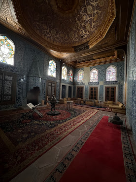 Yeni Mosque by null