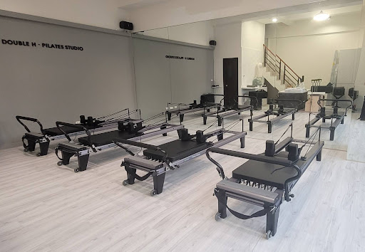 DHPS慧&惠皮拉提斯(Double H‧Pilates Studio 慧&惠 )| 墊上、器械皮拉提斯 | 瑜伽 | Inside Flow | Zumba | 高雄評價、營業時間、服務項目、價格