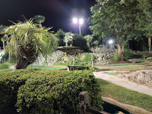 Jurassic Mini Golf by null