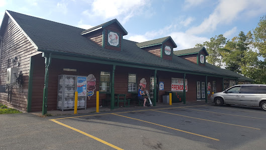 Avery's Farm Market Ltd 198 Beaver Bank Rd, Beaver Bank, NS B4E 1J7, Canada