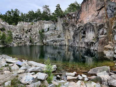 Stenhamra stenbrott Vallviksvägen 110B, 179 61 Stenhamra, Sverige