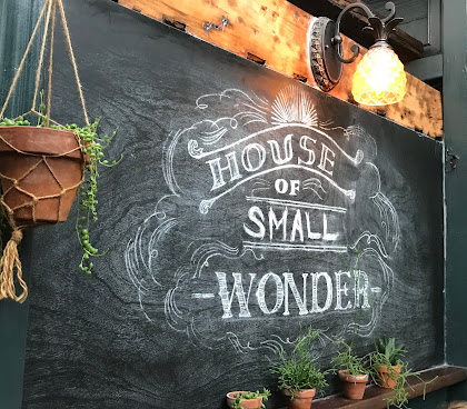House of Small Wonder by null