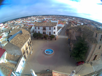 Ayuntamiento de Casas de Benítez Pl. de la Constitución, 1, 16707 Casas de Benítez, Cuenca, España