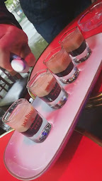 Photo n°31 de Rockstar Café à Paris (Club de musique rock)