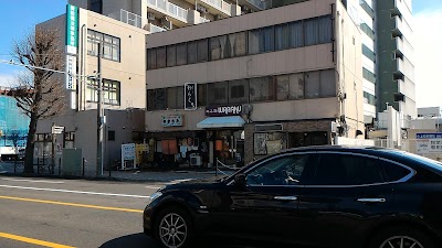 スナック わらく