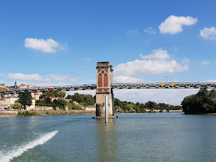 Photo n°5 de Mairie - secrétariat services techniques à Trévoux (Administration locale)