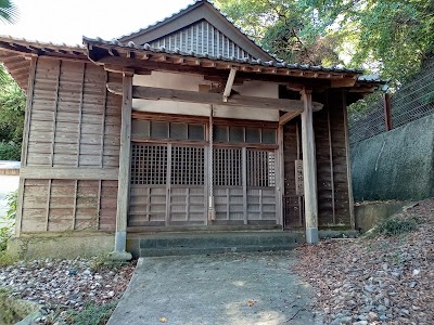 三柱神社