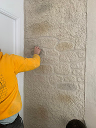 Photo n°12 de Créativ'Stone - Enduit imitation Pierre à Épône (Entrepreneur spécialisé dans la décoration d'intérieur)