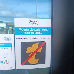 Photo n°32 de Truck Parking By Certas Energy - St Geours - A63 à Saint-Geours-de-Maremne (Parking)