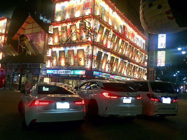 アルファードの#通天閣・大阪に関するカスタム事例の投稿画像3枚目