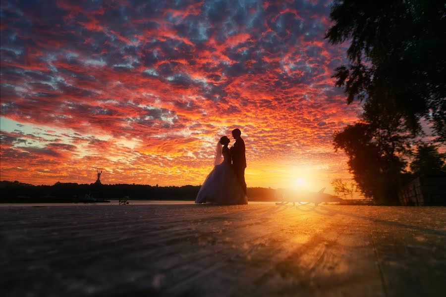 Wedding photographer Aleksandr Shkurdyuk (magistralex). Photo of 1 April 2020