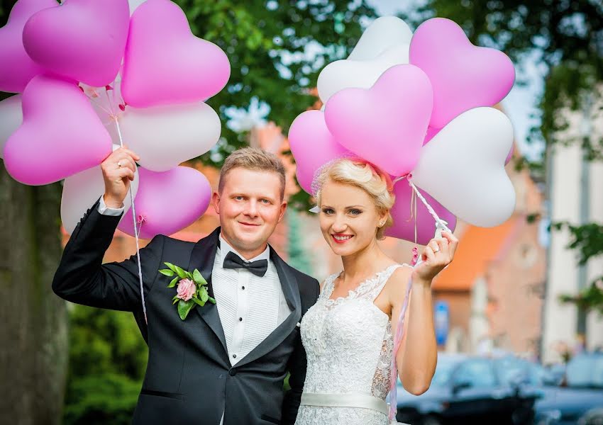 Wedding photographer Mariusz Knieja (kniejainfo). Photo of 10 February 2020