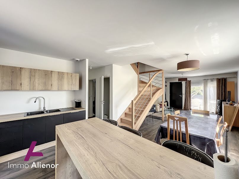 Vente maison 5 pièces 106 m² à Merignac (33700), 479 000 €