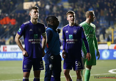Gebrek aan karakters bij Anderlecht: "Dit zijn baby's, Hein heeft eens gerammeld om de mannen van de kinderen te onderscheiden"