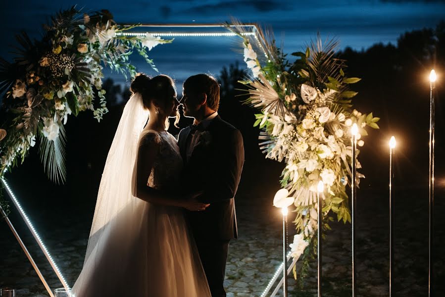 Fotógrafo de casamento Andrey Tkachenko (andr911). Foto de 9 de setembro 2019