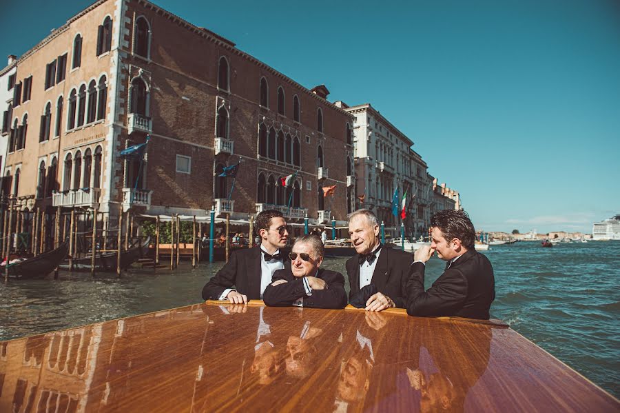 Fotógrafo de casamento Janis Ratnieks (jratnieks). Foto de 25 de maio 2020