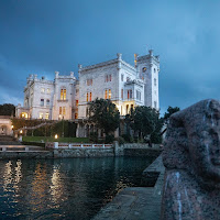 Trieste il castello di Miramare  di 