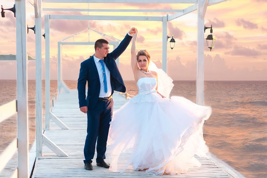 Fotografer pernikahan Elena Alfimova (sung). Foto tanggal 2 Juni 2019