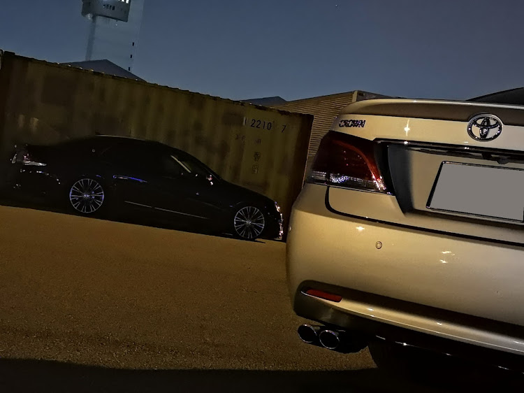 クラウンアスリートのJun Style・徘徊の帝王・福岡・スマホーンレフカメラ・CarTuneberに関するカスタム事例の投稿画像4枚目