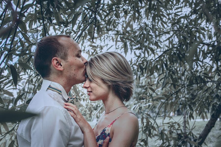 Fotógrafo de casamento Aleksey Galushkin (photoucher). Foto de 10 de julho 2018