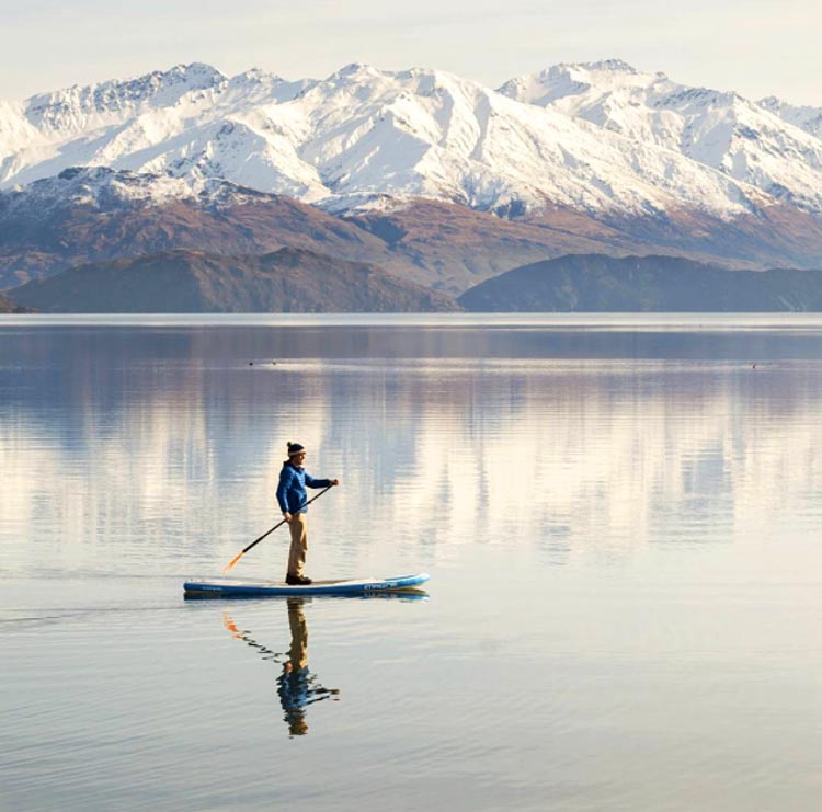 Allan Dixon (@daxon on Instagram) at daybreak in Wanaka, New Zealand.