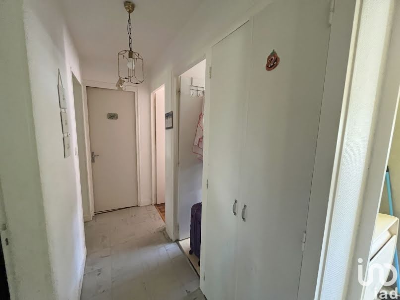 Vente appartement 3 pièces 56 m² à Parthenay (79200), 50 000 €