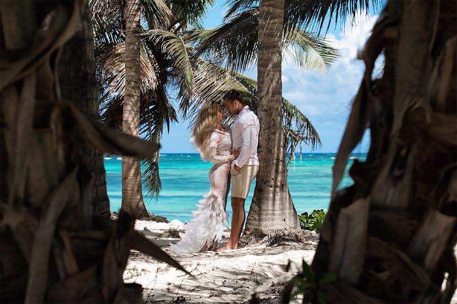 Bröllopsfotograf Konstantin Silaev (puntacanawedding). Foto av 8 mars 2019