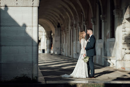 Fotografo di matrimoni Anna Sincini (romember). Foto del 1 maggio