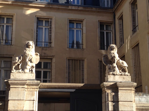 Deux Lions