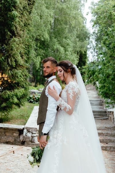 Hochzeitsfotograf Lyubov Isakova (lubovisakova). Foto vom 30. Juni 2022