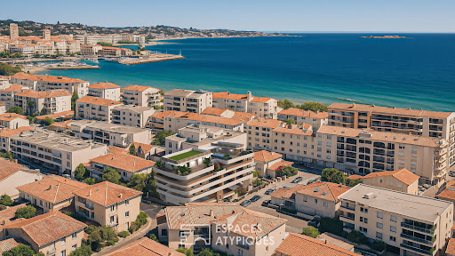 Appartement avec terrasse et piscine 2