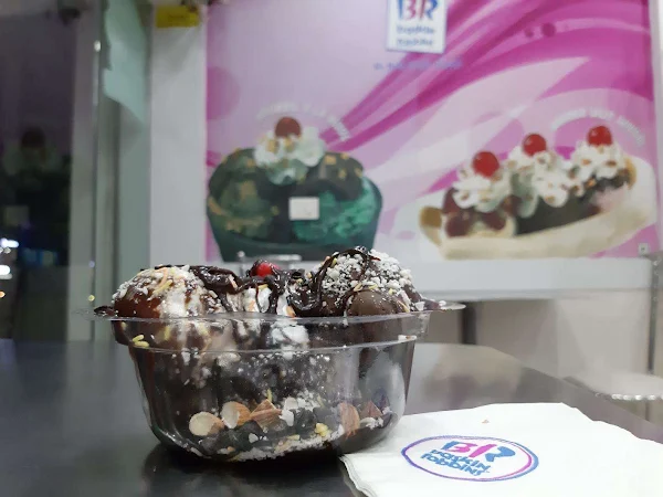 Baskin Robbins photo 