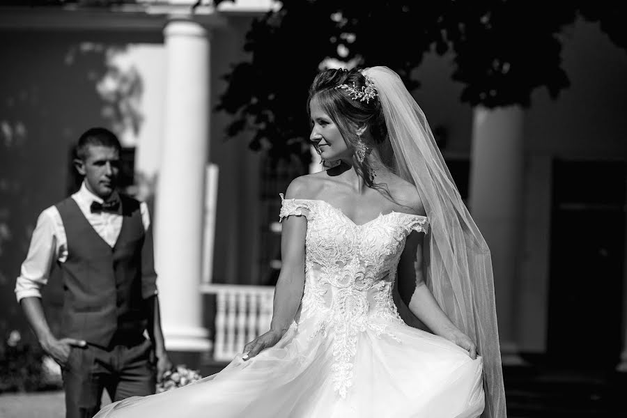 Fotógrafo de casamento Evgeniya Karpekina (karpekina). Foto de 15 de agosto 2018