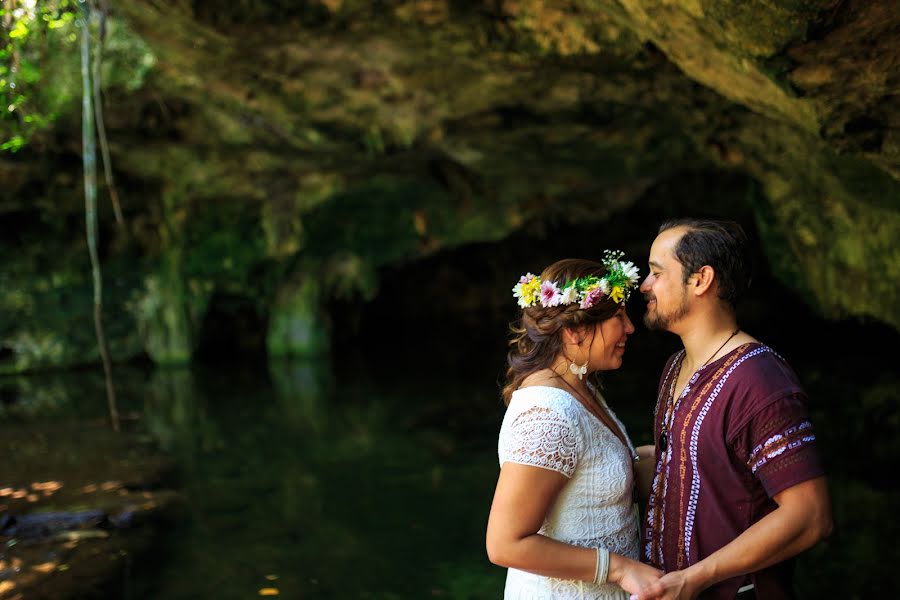 Svadobný fotograf Enrique Estrada (weddingstudio). Fotografia publikovaná 17. februára 2021