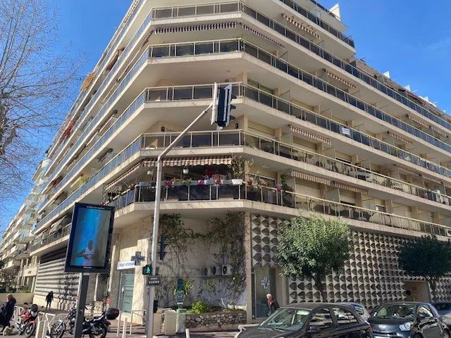 Vente appartement 2 pièces 52.76 m² à Juan les pins (06160), 295 000 €