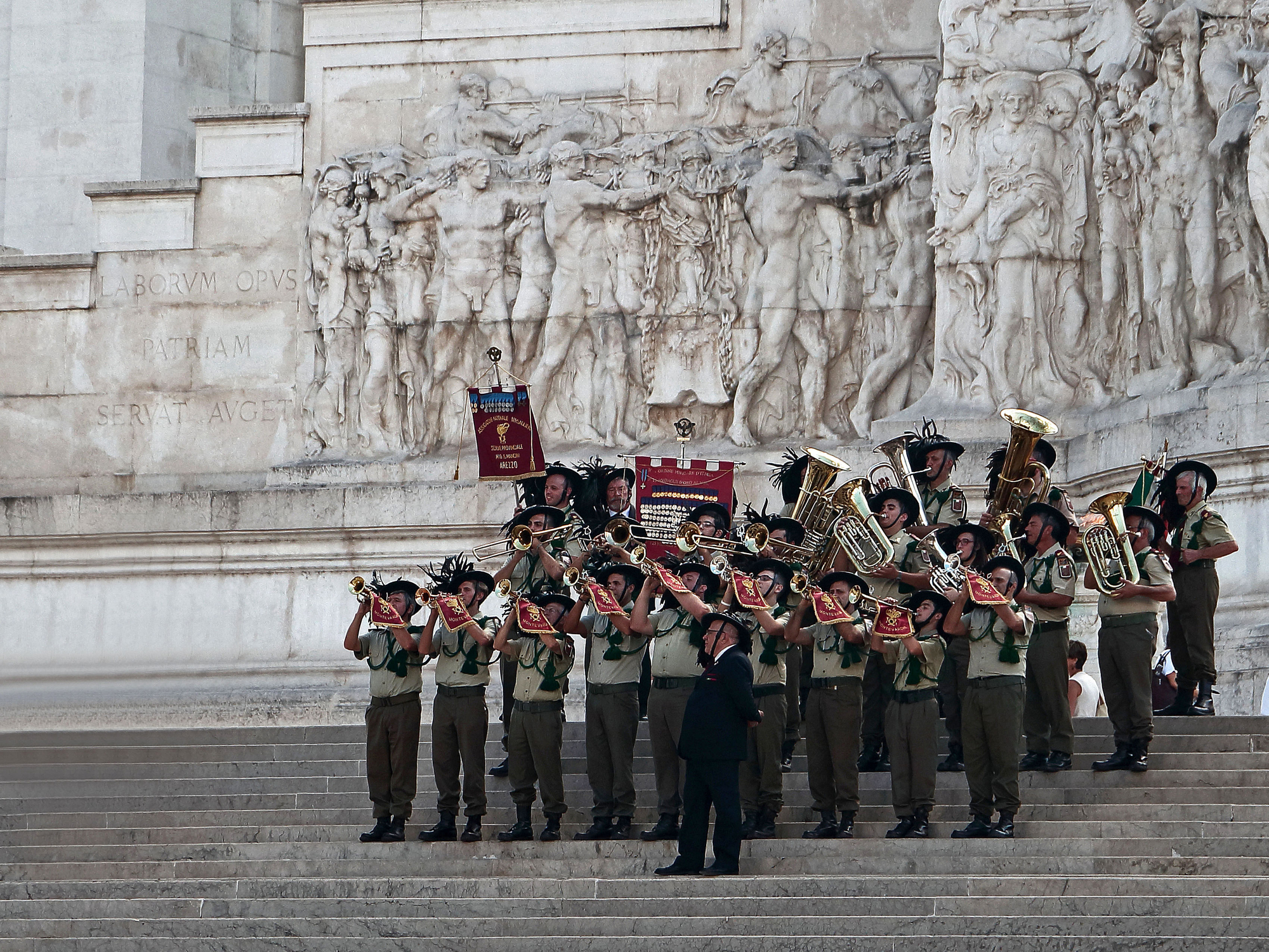 Rumori patriottici di romano