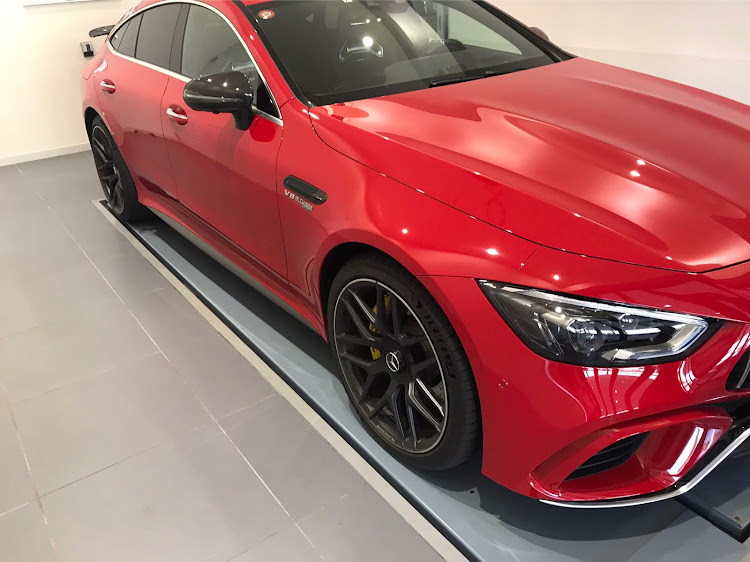 GTクーペのオフ会・AMG GTに関するカスタム事例の投稿画像2枚目