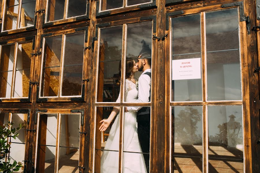 Fotógrafo de casamento Aleksandra Shulga (photololacz). Foto de 2 de junho 2017