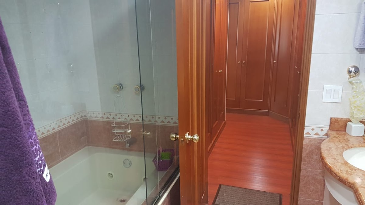 Apartamento En Venta - La Carolina, Bogota