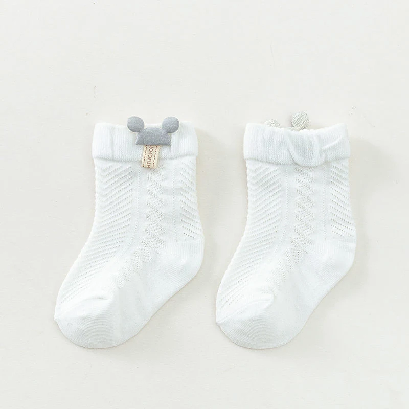 Chaussettes courtes respirantes en coton pour bébés et jeunes enfants, sans os, en mesh. Douces et sûres, idéales pour nouveau-nés.