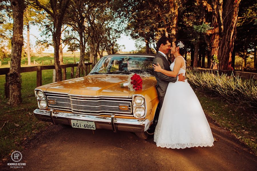 Fotografo di matrimoni Hendrikus Resende (hendrikusresend). Foto del 3 gennaio 2019