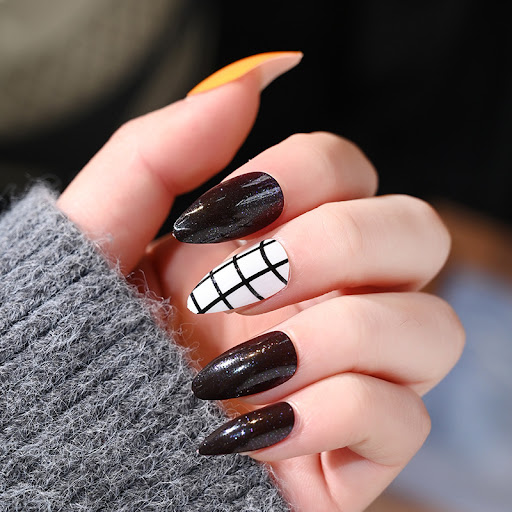 Title 8, Fashionable Detachable Water Drop Nail Patch. G...