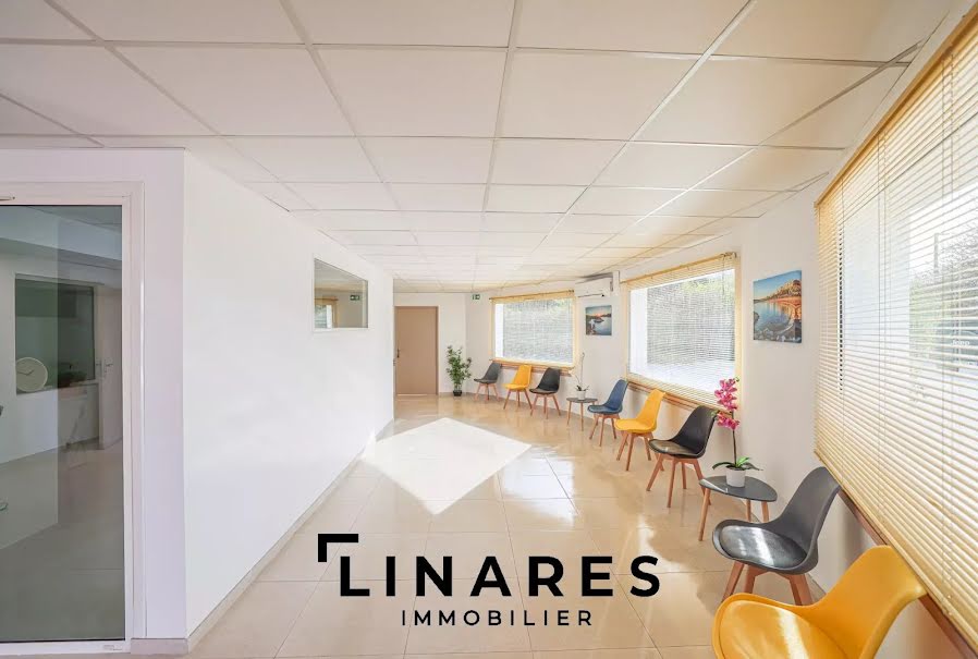 Location meublée locaux professionnels 1 pièce 10 m² à Aubagne (13400), 350 €