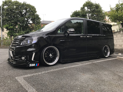 Rk ステップワゴンオーナー必見 おススメホイール10選 装着例もご紹介します Cartuneマガジン