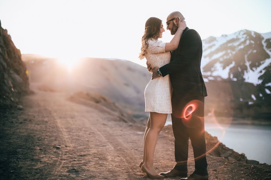 Fotografo di matrimoni Christian Puello (puelloconde). Foto del 4 febbraio 2021