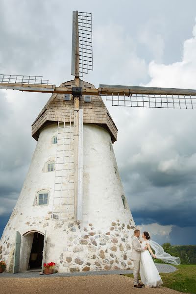 Bryllupsfotograf Marat Grishin (maratgrishin). Bilde av 12 august 2019