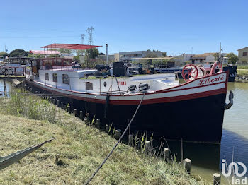 péniche à Aigues-Mortes (30)