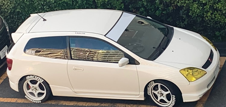 シビックタイプRのホンダ党・ep3・CIVICtypeR・シビックタイプR・追加メーターに関するカスタム事例の投稿画像1枚目